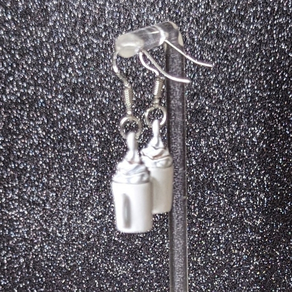 Coffee with whipped cream white drop earrings - Picture 6 of 7